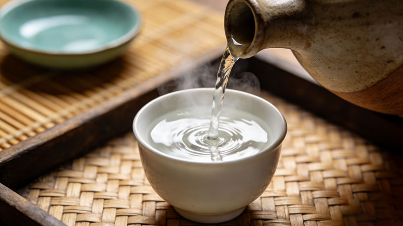 贵州省内外白酒专家共话酱酒文化